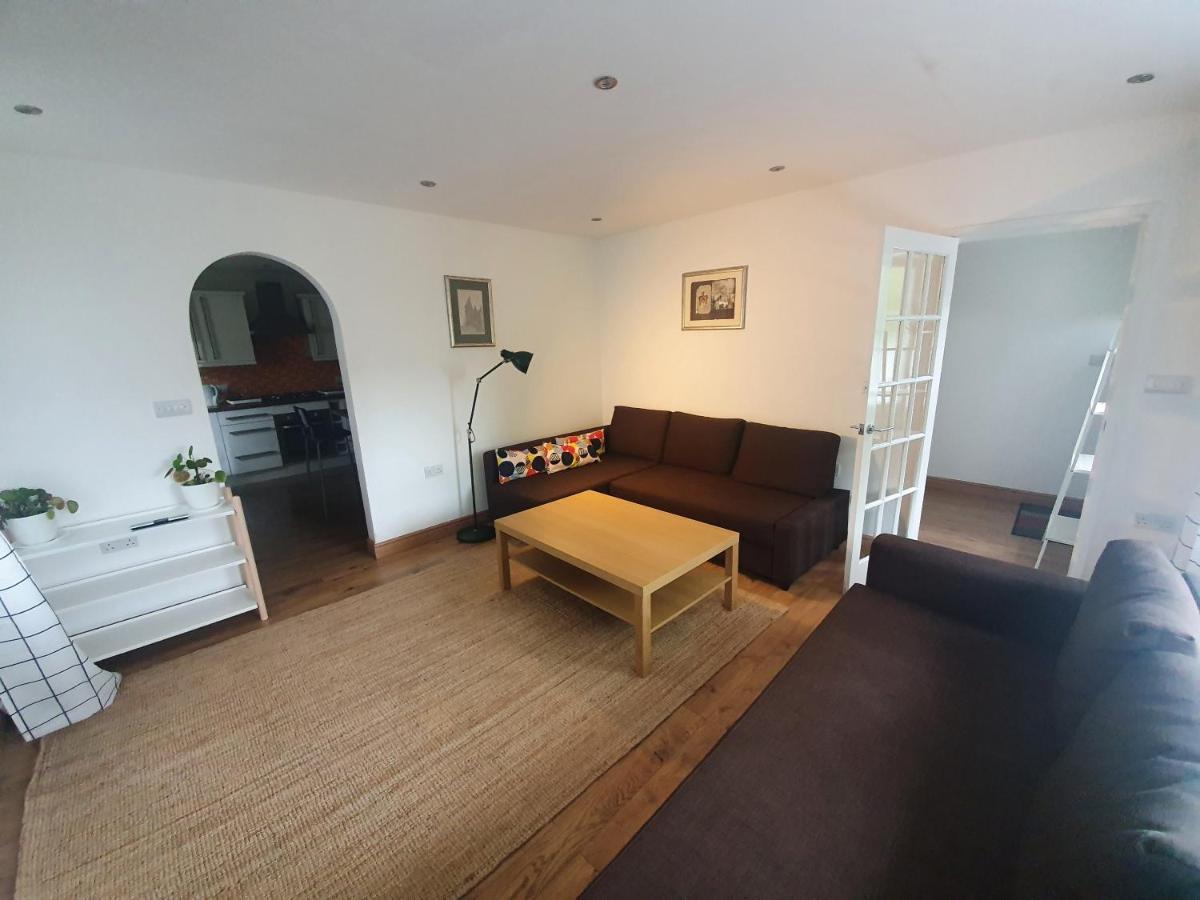 Beautiful House In The Heart Of A Golf Course. Apartment Manchester Exterior photo