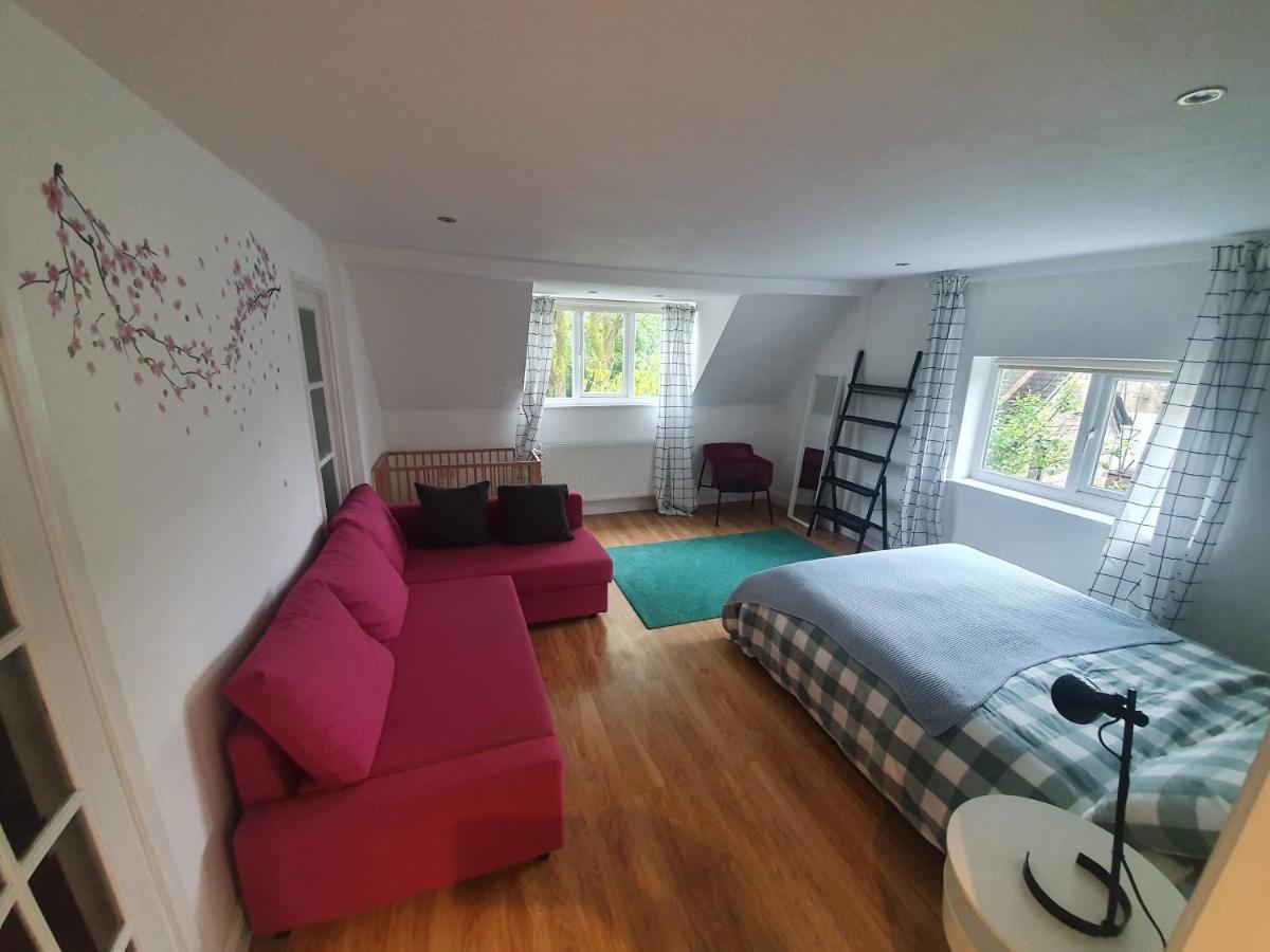 Beautiful House In The Heart Of A Golf Course. Apartment Manchester Exterior photo