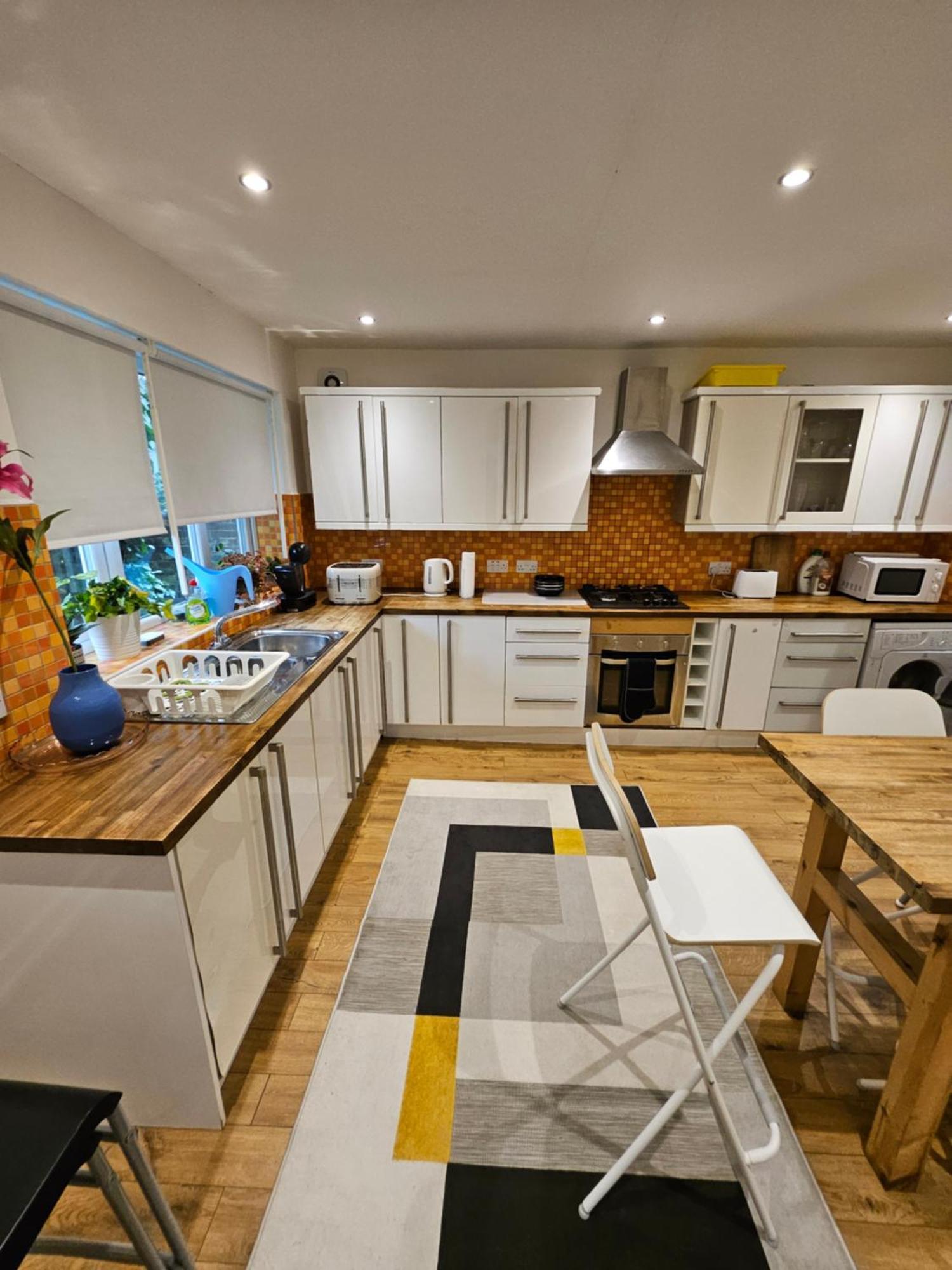 Beautiful House In The Heart Of A Golf Course. Apartment Manchester Exterior photo